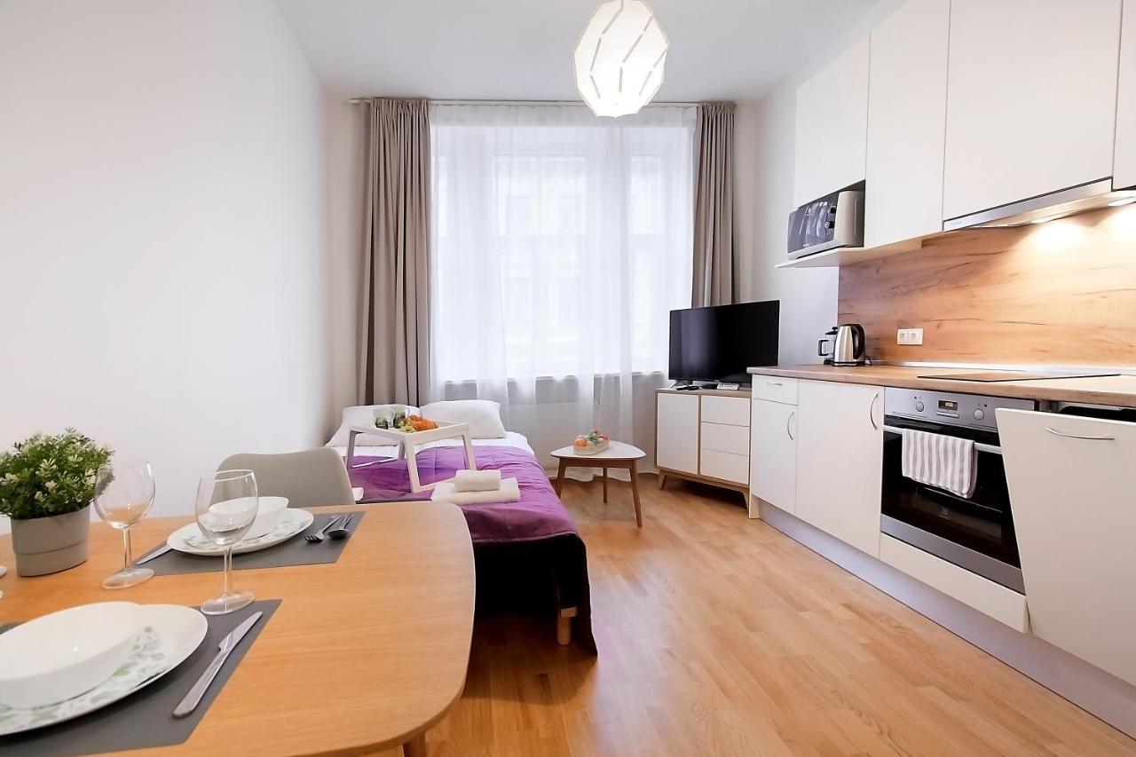 Апартаменти Residential Barona In Centre *